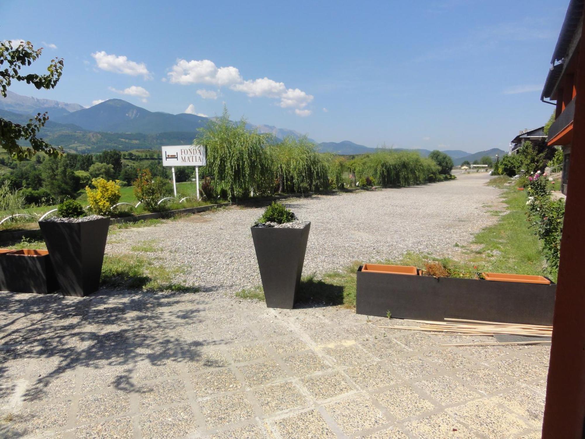Fonda Matia Hotel Bellver De Cerdanya Exterior photo
