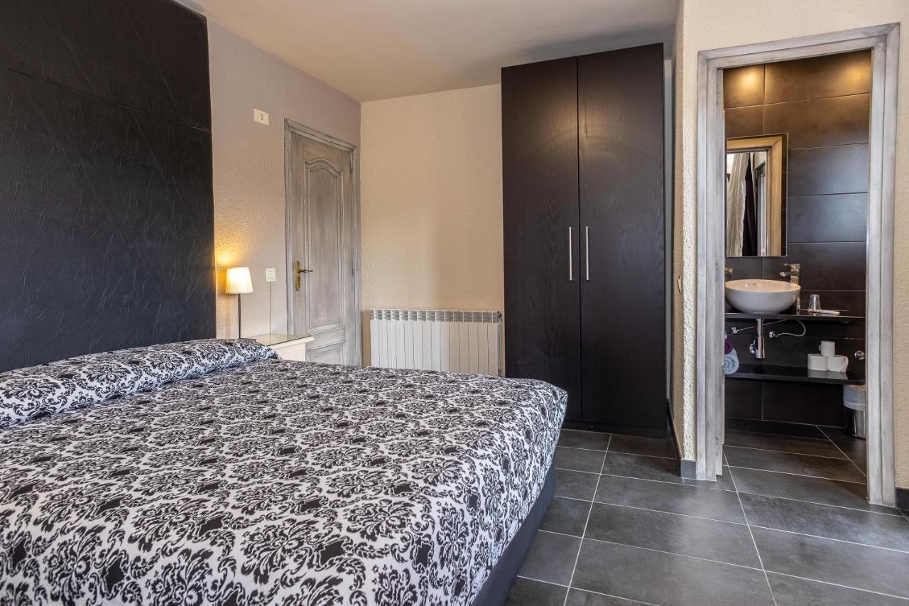 Fonda Matia Hotel Bellver De Cerdanya Exterior photo